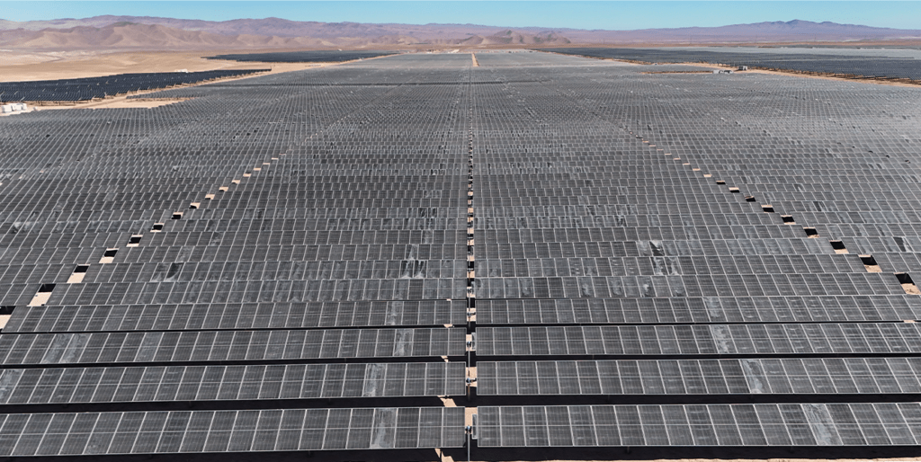 1P trackers Chile Solar Steel