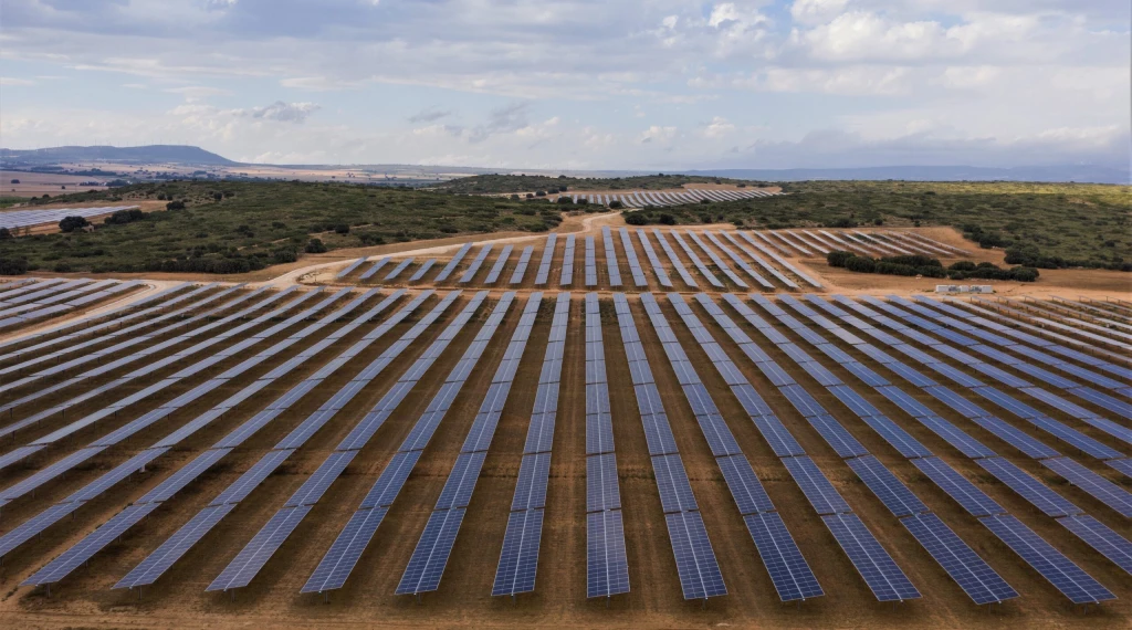 1P solar trackers